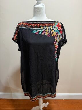 Johnny Was Black Embroidered 100% Cotton Janice Short Sleeve Tunic Top Sz. S